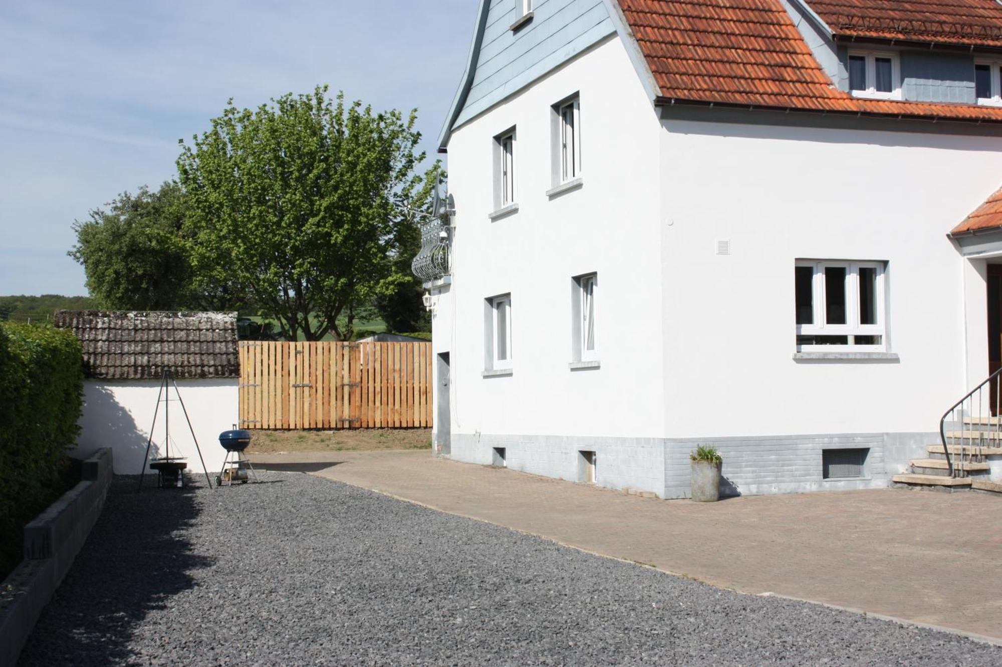 Apartment Eifelhaeusje Schaefer *